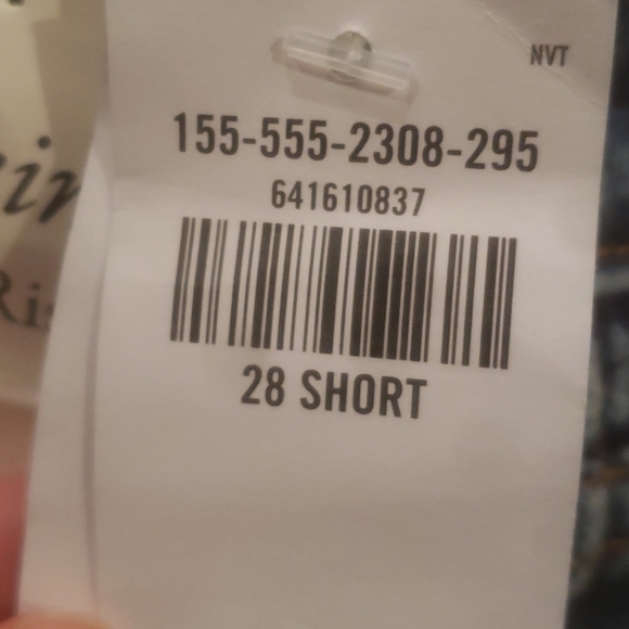 ABERCROMBIE & FITCH CURVY JEANS - Picture 4 of 4